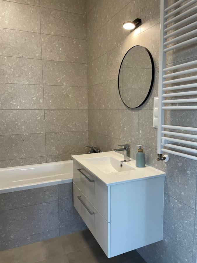 Apartamenty Termalne Na Dlugiej 8 Uniejow Luaran gambar